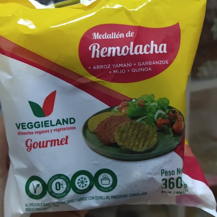 photo of Veggieland Medallon de remolacha shared by @brendaelianne on  07 Nov 2020 - review