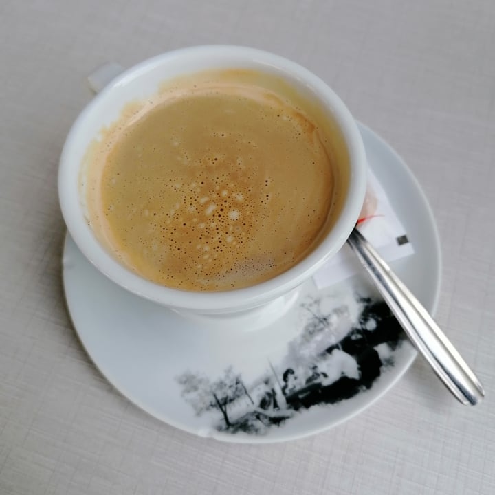 photo of De Angela Café Con Leche De Soja shared by @cometdibiasky on  16 May 2022 - review