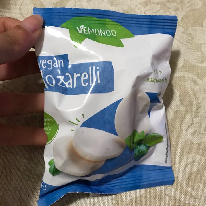 photo of Vemondo mozzarelli shared by @fravita on  15 Aug 2022 - review