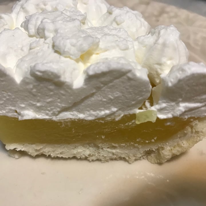 photo of Veganius Lemon Pie shared by @esteficasotti on  24 Apr 2020 - review