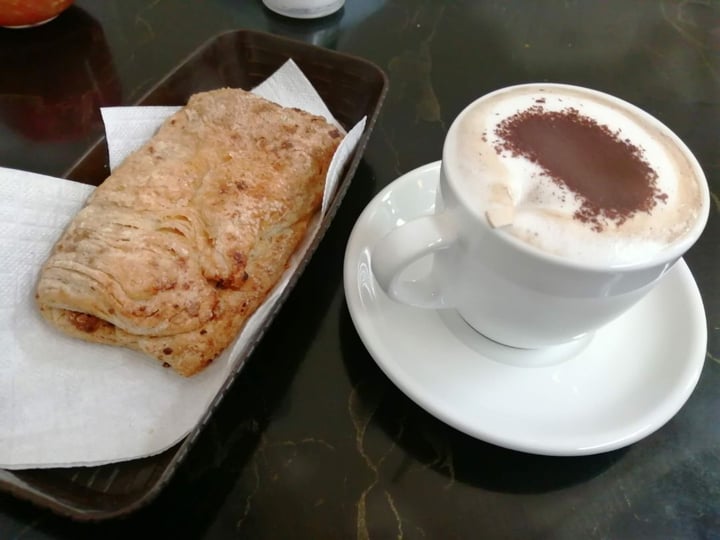 review photo of Pan de Nobles Hojaldre integral de chocolate shared by @maranz on 19 Aug 2019 - review