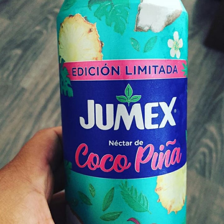 photo of Jumex Néctar de coco y piña shared by @marlenestrella on  30 Nov 2020 - review