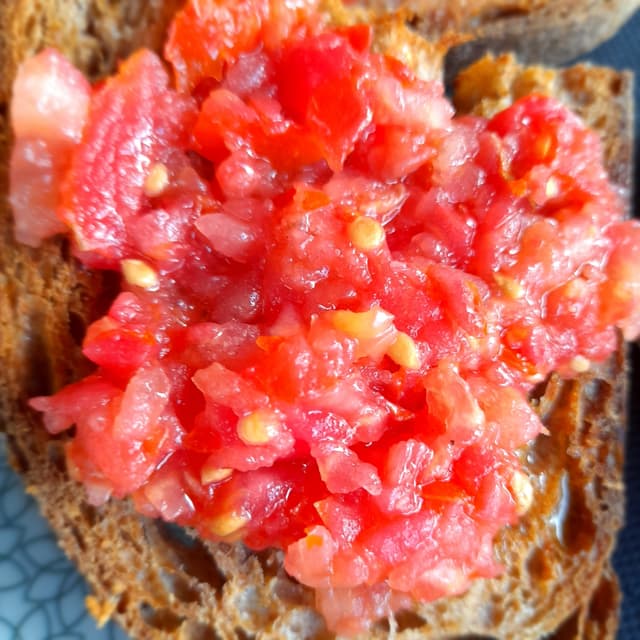 Photo of the dish “Tostada Roja”