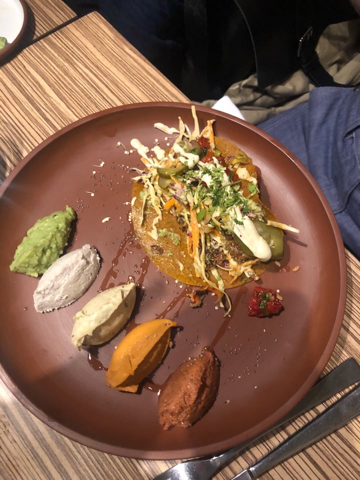 photo of Buenos Aires Verde Taco raw shared by @ivettesos on  15 Nov 2019 - review