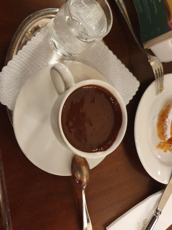 photo of Grand Café Al Porto Thick Dark Chocolate shared by @panzerik on  29 Dec 2019 - review