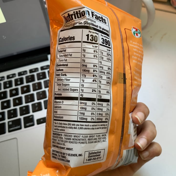 photo of 7-Eleven Pretzel Nuggets (Peanut Butter) shared by @avegangirl on  15 Jun 2020 - review