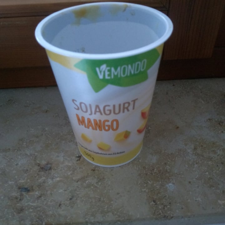 review photo of Vemondo Soja Joghurt Mango shared by @sofiabf on 21 Aug 2022 - review
