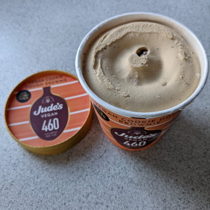 Jude’s Vegan Cookie Dough Brownie Ice Cream Review abillion