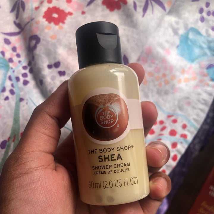 review photo of The Body Shop Shea shower cream 60 ml shared by @hh08 on 17 May 2022 - review