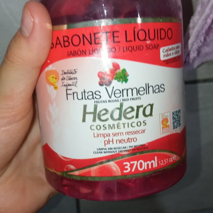 review photo of Hedera Sabonete Líquido frutas vermelhas shared by @fernandagrzybowski15 on 10 Nov 2022 - review