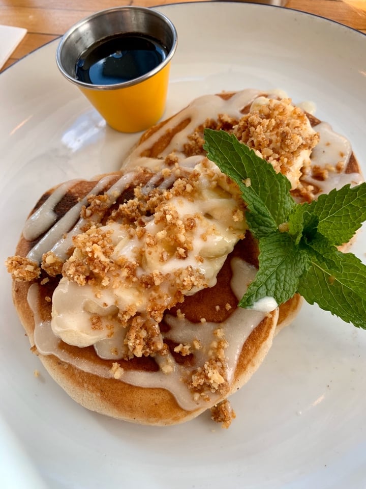 photo of The Butcher's Daughter Hot cakes shared by @anaulloa on  06 Mar 2020 - review