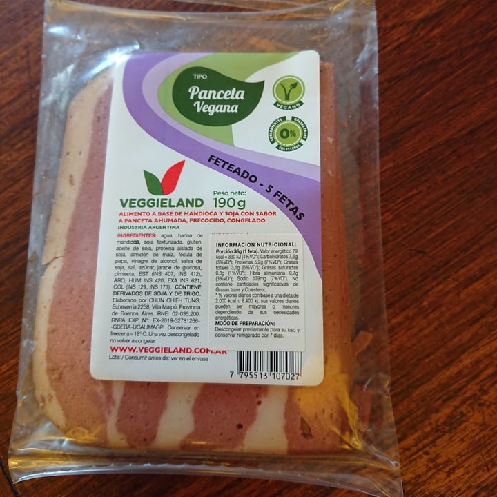 review photo of Veggieland Panceta vegana shared by @mahasantos on 22 Oct 2020 - review
