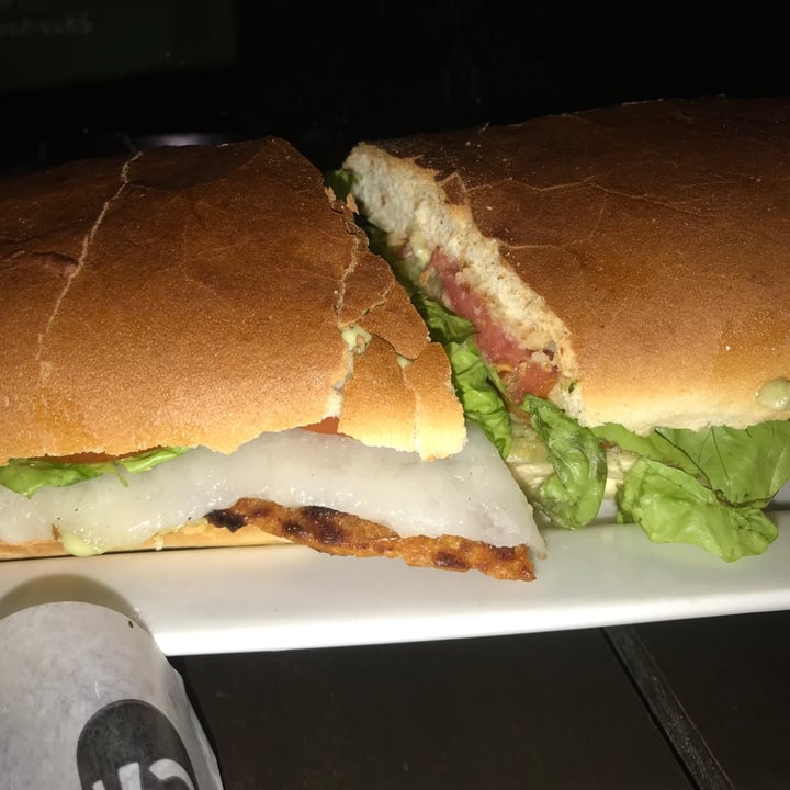 review photo of Chill Lomito Vegano De Seitan Con Queso Y Mayonesa Vegana shared by @callmealaska on 19 Feb 2021 - review