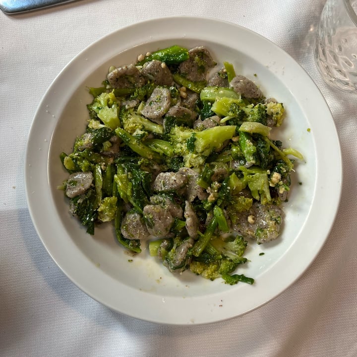 photo of La Colubrina Orecchiette alle cime di rapa shared by @lafusca on  06 Mar 2022 - review