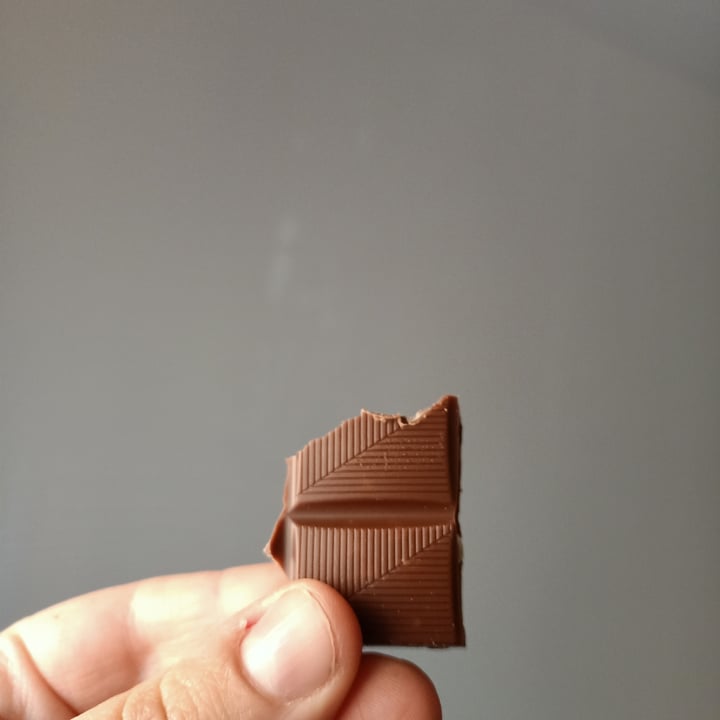 photo of iChoc Almond Orange Vegan Chocolate shared by @marsss on  11 Apr 2022 - review