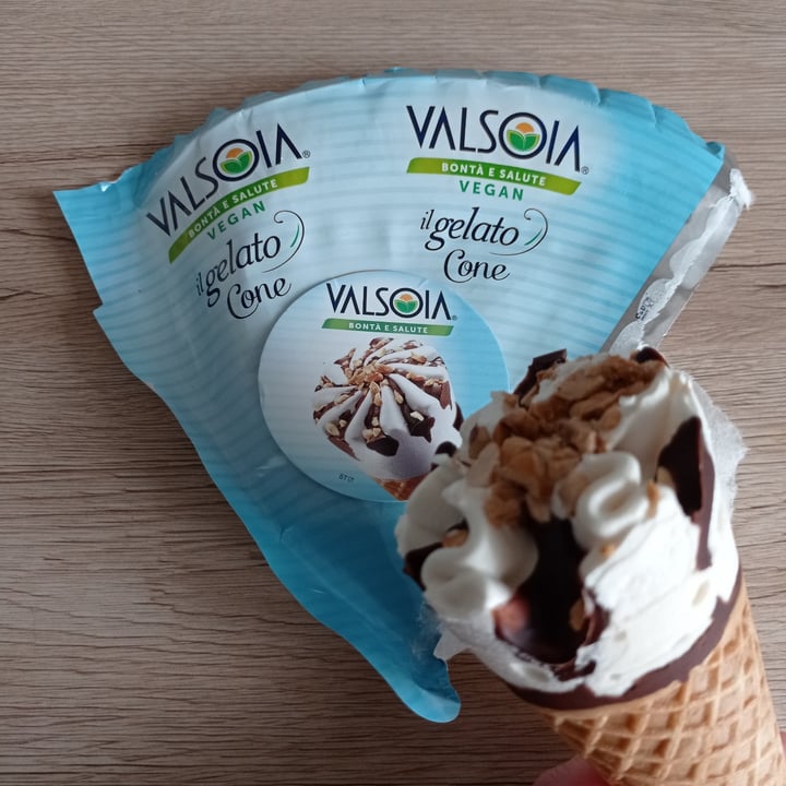 photo of Valsoia Il Gelato 4 coni shared by @koyott on  18 Oct 2020 - review