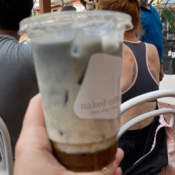 review photo of Naked Coffee Pinheiros: Café, Café Gelado, Cafés Especiais, Chá Gelado, Cafeteria, São Paulo SP Salted Caramel shared by @deboranetto on 19 Jun 2022 - review