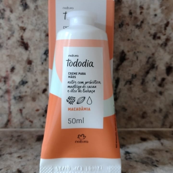 photo of Natura Todo dia Creme para mãos - Macadâmia shared by @sandra-dourado on  05 Dec 2022 - review