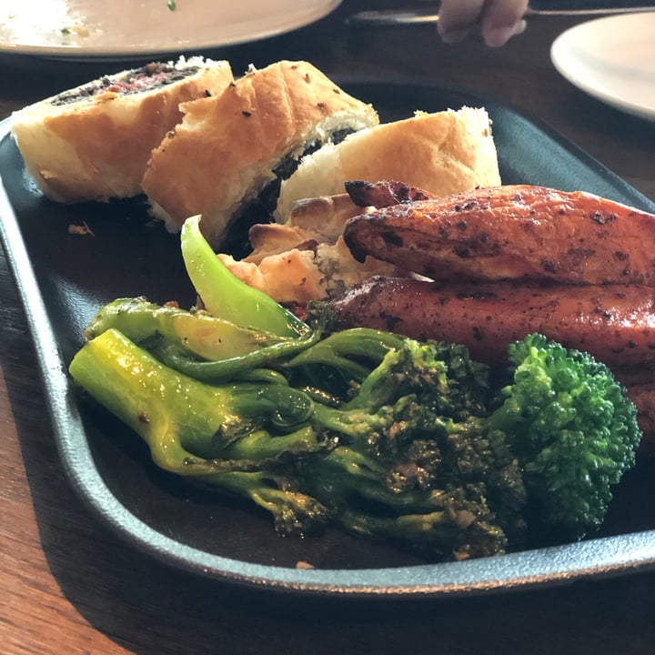 review photo of Bread Street Kitchen Singapore Impossible Wellington shared by @soniamariakarnail on 28 Mar 2021 - review