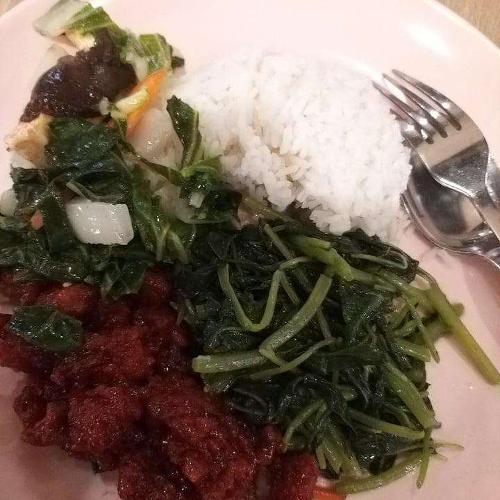 photo of Kopitiam - Plaza Singapura Vegetarian Fried Dishes shared by @darkchocoholic on  06 Jun 2022 - review