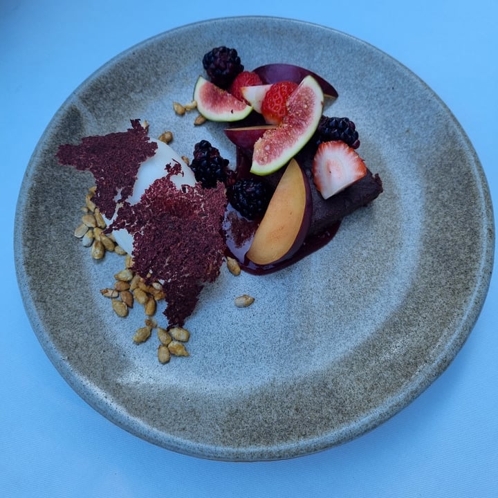 review photo of Gioia Restaurante & Terrazas Bizcocho húmedo de chocolate shared by @horast on 25 Apr 2022 - review