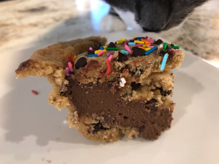 photo of Prairie Vegan Pies Cookie Monster Pie shared by @dianna on  18 Sep 2019 - review