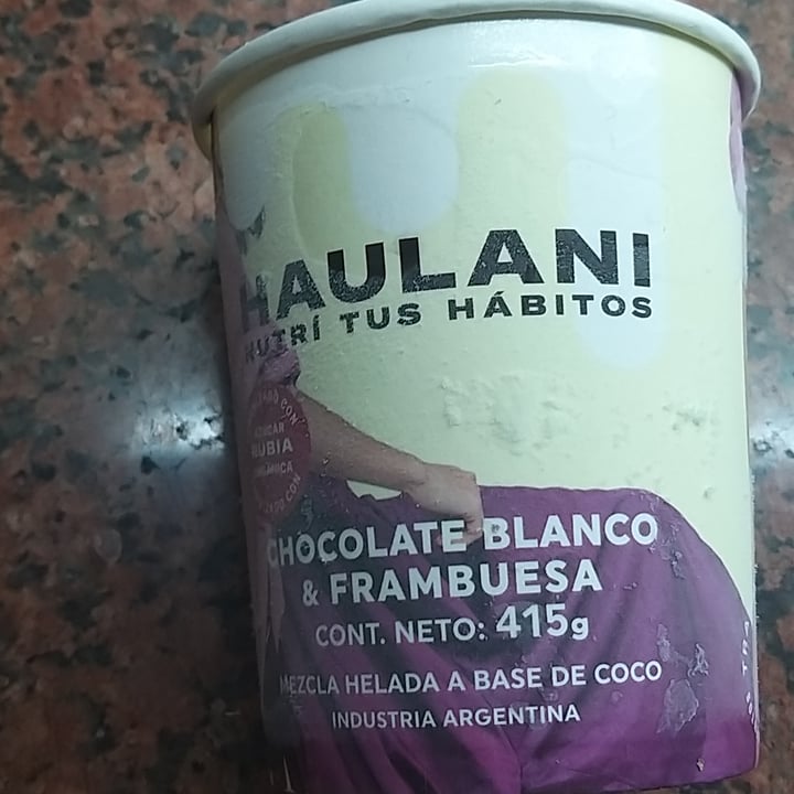 photo of Haulani Helado de Chocolate Blanco y Frambuesas shared by @animiguens on  27 Oct 2022 - review