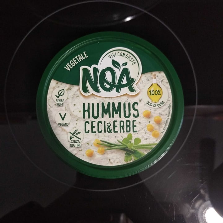 photo of Noa Hummus Ceci & Erbe shared by @arineko on  08 May 2022 - review