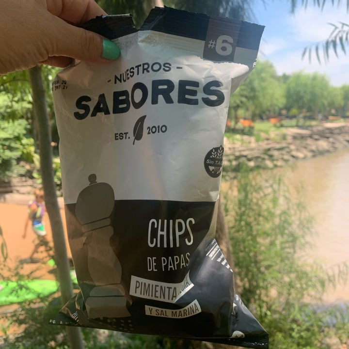 photo of Nuestros Sabores Chips De Papa Y Pimienta Negra shared by @danibrain on  30 Dec 2021 - review