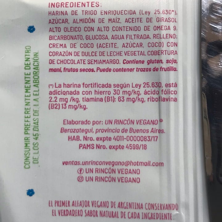 photo of Un Rincón Vegano Alfajor de Coco shared by @nanuhry on  16 Mar 2021 - review