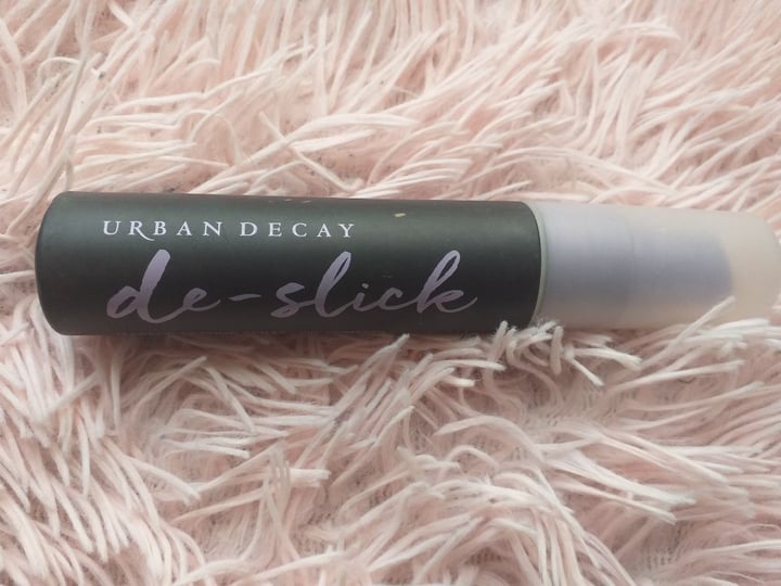 photo of Urban Decay All nighter. Spray fijador de maquillaje. shared by @marhelene on  08 Jan 2020 - review