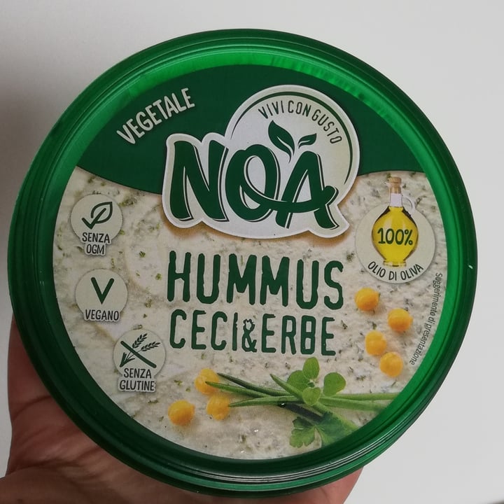photo of Noa Hummus Ceci & Erbe shared by @rosseenn on  24 Oct 2021 - review