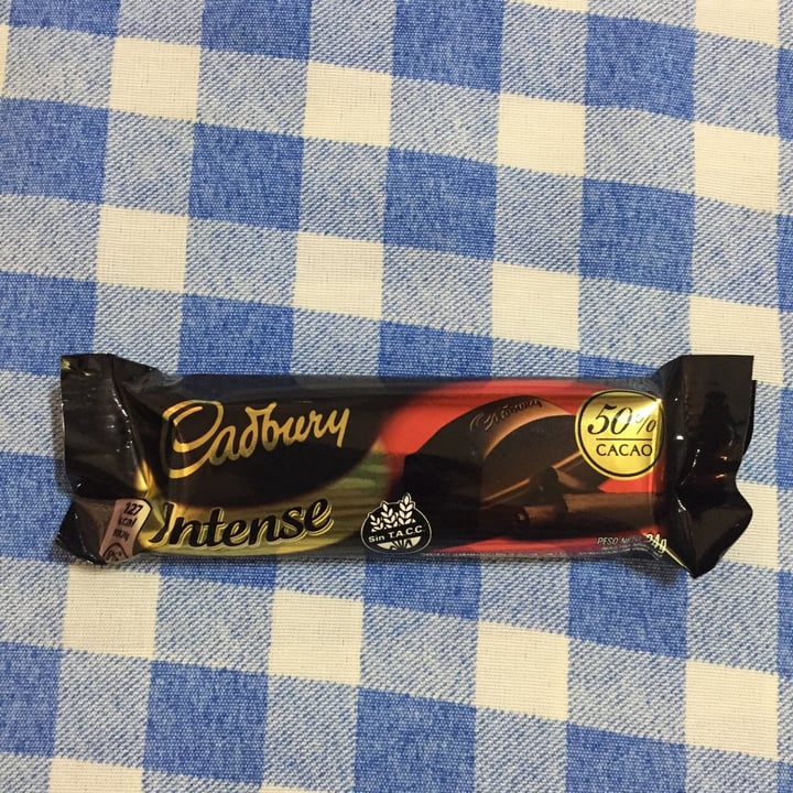 review photo of Cadbury Chocolate 50% cacao shared by @castrovxtatt on 28 Feb 2021 - review