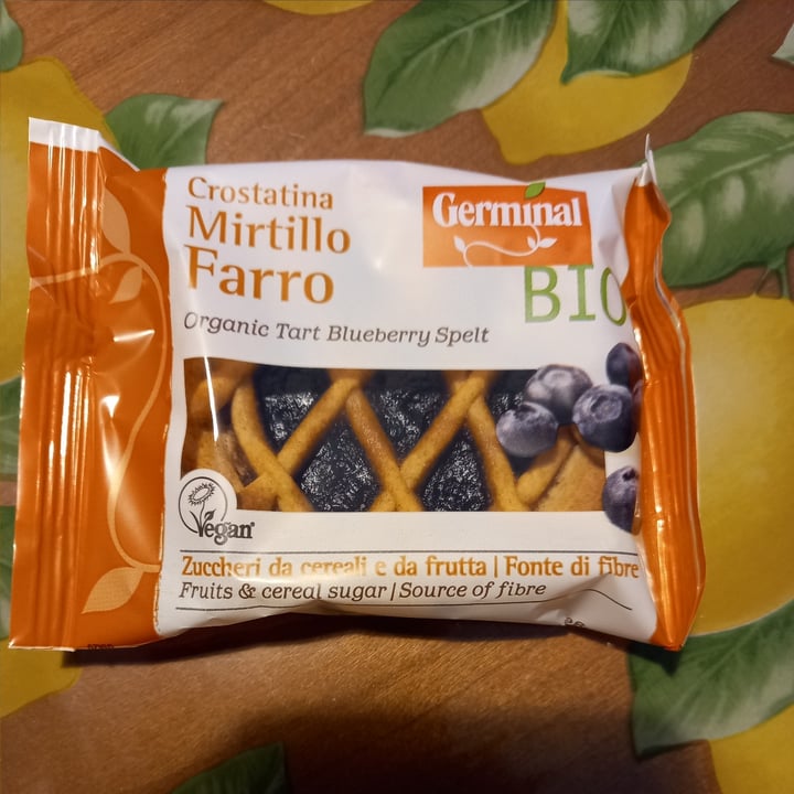 photo of Germinal Bio Crostatina Mirtilli Farro (Organic Tart Blueberry Spelt) shared by @valesguotti on  23 Dec 2021 - review