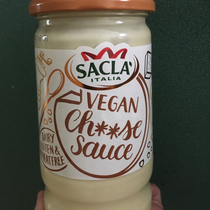 photo of Sacla' Vegan cheese Sauce shared by @beckydied on  26 May 2020 - review