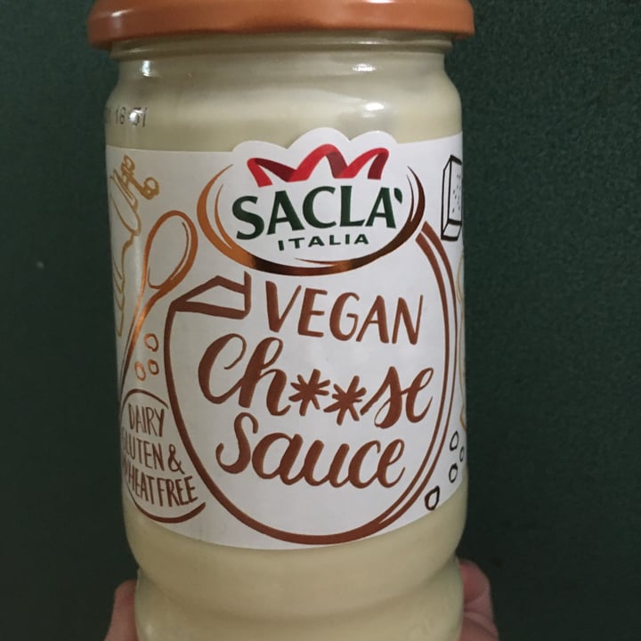 review photo of Sacla Vegan cheese Sauce shared by @beckydied on 26 May 2020 - review
