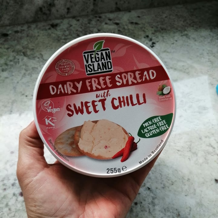 review photo of Bute Island Foods Dairy Free Spread with Sweet Chilli shared by @albicha on 27 Jul 2021 - review