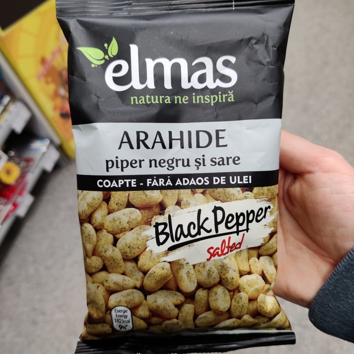 photo of Elmas Black Pepper Salted Peanuts shared by @ciupertica on  27 Mar 2022 - review