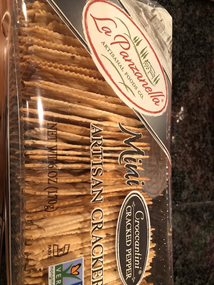 photo of La Panzanella Mini Artisan Crackers (cracked pepper) shared by @yumi on  23 Dec 2019 - review