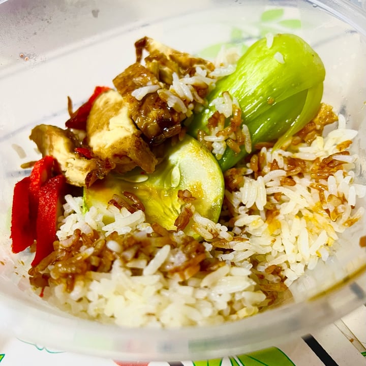 photo of Daily Green Chicken Rice shared by @consciouscookieee on  27 Oct 2021 - review
