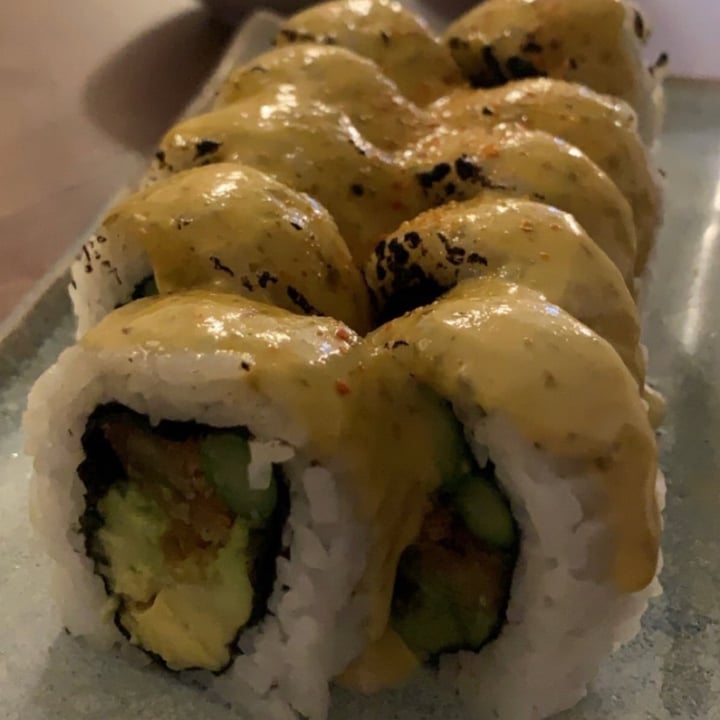 photo of Asianica Maki avocado shared by @sergioger21 on  07 Apr 2022 - review