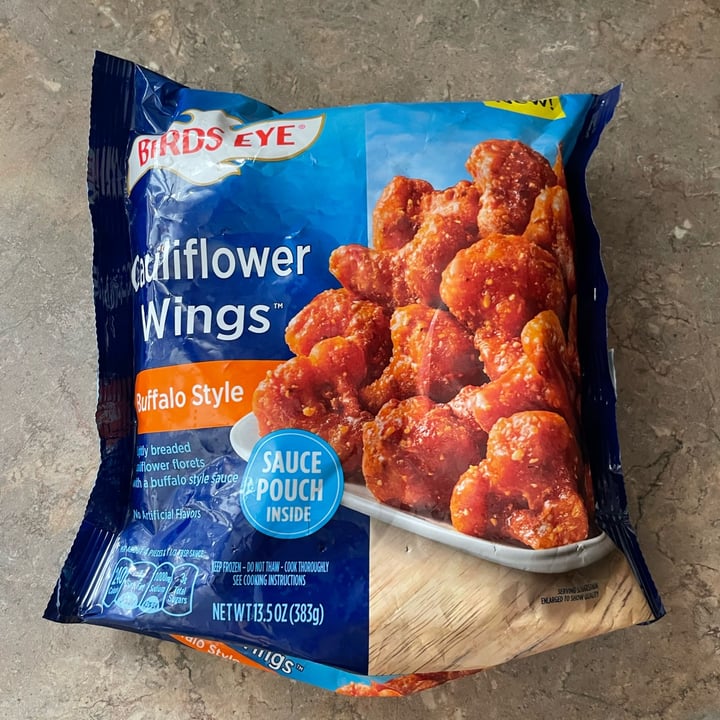photo of BirdsEye Cauliflower Wings shared by @thevagrantvegan on  22 May 2022 - review
