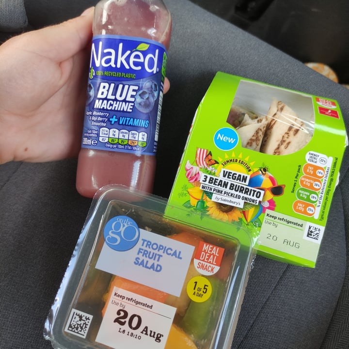review photo of Sainsbury's vegan 3 bean burrito shared by @jessbunn on 22 Aug 2022 - review