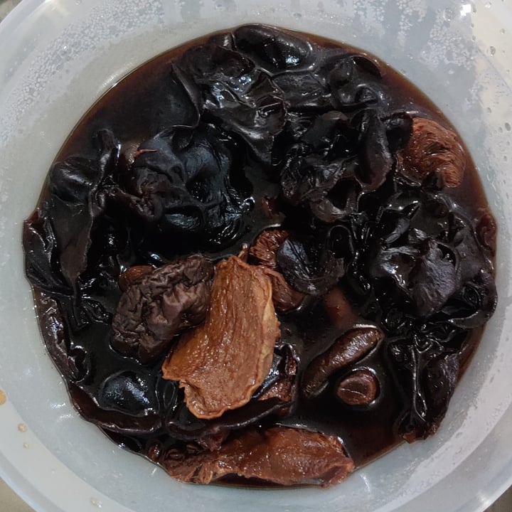 review photo of Greenland Vegetarian Restaurant Claypot ‘Pig Trotters’ Vinegar shared by @porkchops on 15 May 2021 - review