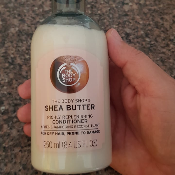 photo of The Body Shop Shea Butter conditioner shared by @familiaviralata on  24 Dec 2021 - review