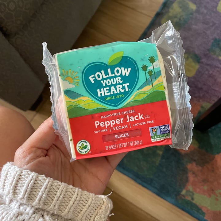 photo of Follow your Heart peoper jack cheese shared by @sofiferracuti8 on  09 Jun 2022 - review