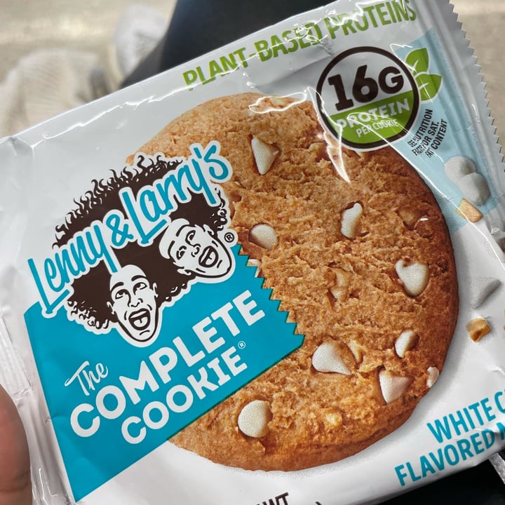 photo of Lenny & Larry’s The Complete Cookie White Chocolate Macadamia shared by @superswede on  24 Oct 2022 - review