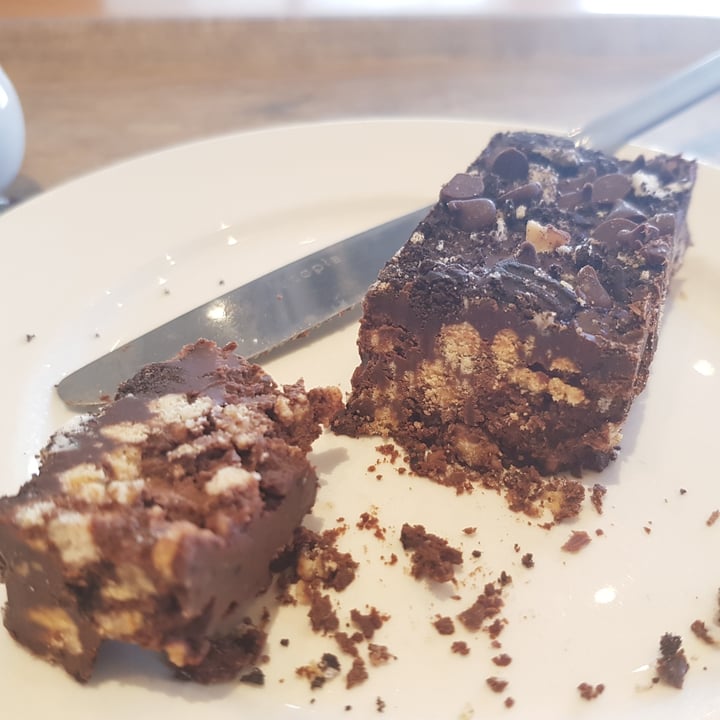 review photo of Costa Coffee Bosh! Chocolate Slice shared by @rach181 on 08 Jul 2021 - review