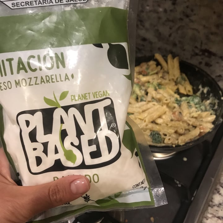 photo of Planet Vegan Plant Based Queso tipo mozzarella shared by @magiajose on  26 Mar 2021 - review