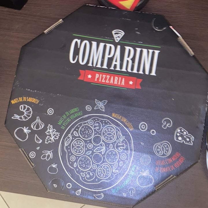 photo of Comparini Pizzaria pizza meia portuguesa veg e meia 4 queijos veg shared by @biancamayol on  30 Jan 2022 - review